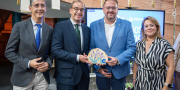 El Grupo de Ciudades Patrimonio de la Humanidad de España es galardonado con el Premio Cofrade 2025