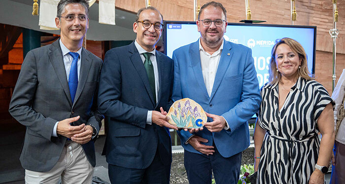 El Grupo de Ciudades Patrimonio de la Humanidad de España es galardonado con el Premio Cofrade 2025 1 El Grupo de Ciudades Patrimonio de la Humanidad de España es galardonado con el Premio Cofrade 2025