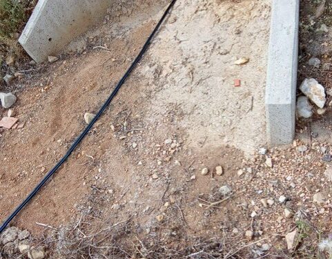 El PP denuncia que varias naves de ganadería de Las Majadas llevan más de un mes y medio sin agua y pide al alcalde “una solución inmediata”