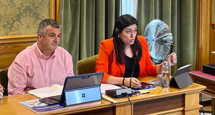 El PP en el Ayuntamiento de Cuenca exige la reprobación de la concejal de Cultura por mentir en Pleno sobre los impagos a la Banda de Música 1 El PP en el Ayuntamiento de Cuenca exige la reprobación de la concejal de Cultura por mentir en Pleno sobre los impagos a la Banda de Música