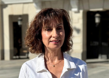 El PSOE acusa a Guarinos de ser “temeraria e irresponsable” al sacar, ahora, a licitación, el contrato de la grúa en pleno proceso judicial 9 El PSOE acusa a Guarinos de ser “temeraria e irresponsable” al sacar, ahora, a licitación, el contrato de la grúa en pleno proceso judicial