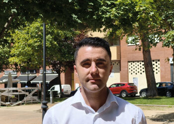 El PSOE critica que Guarinos “presuma de gestión deportiva, recortando a clubes y con obras en instalaciones que resultan chapuzas” 3 El PSOE critica que Guarinos “presuma de gestión deportiva, recortando a clubes y con obras en instalaciones que resultan chapuzas”