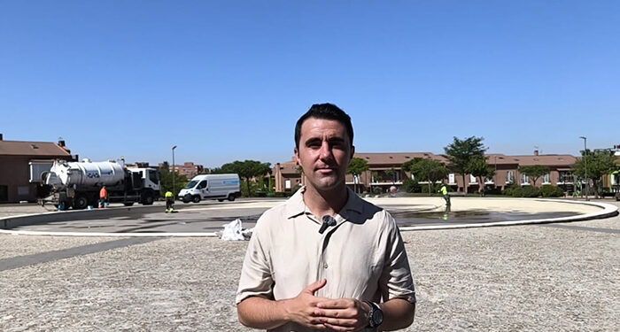 El PSOE critica que Guarinos tarda dos años en activar las fuentes de las Lomas, una renovación que proyectó Alberto Rojo, privando de su disfrute a la ciudad 1 El PSOE critica que Guarinos tarda dos años en activar las fuentes de las Lomas, una renovación que proyectó Alberto Rojo, privando de su disfrute a la ciudad