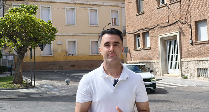 El PSOE reclama a Guarinos “medidas para solventar la problemática del servicio de taxi” que sigue recibiendo quejas por deficitario 1 El PSOE reclama a Guarinos “medidas para solventar la problemática del servicio de taxi” que sigue recibiendo quejas por deficitario