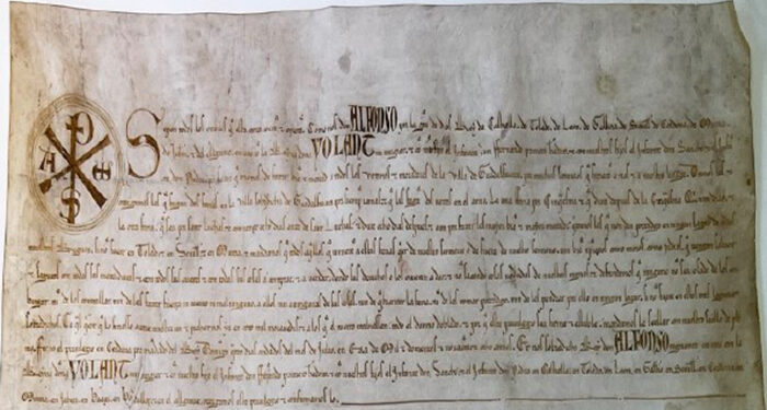 El Privilegio Rodado de Alfonso X concedió a la ciudad de Guadalajara dos ferias, documento del mes del Archivo Munucipal