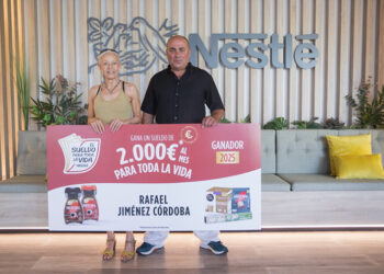 El “Sueldo para toda la vida” 2025 de Nescafé viaja por primera vez a Cuenca
