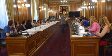 El primer Taller de Escritura Creativa organizado en la Diputación de Cuenca es un éxito entre la población juvenil