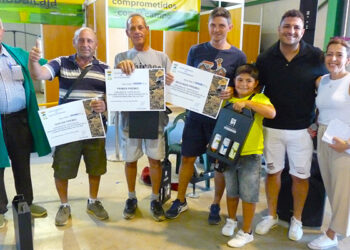 Felix Guijarro consigue ser el cortador más rápido de ajos al llegar a los 52 kilogramos en sólo veinte minutos 10 Felix Guijarro consigue ser el cortador más rápido de ajos al llegar a los 52 kilogramos en sólo veinte minutos