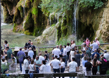 Inolvidable cena emblemática en el entorno incomparable Nacimiento del Río Cuervo