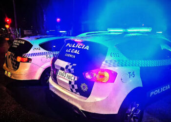 Detenido un hombre por alterar el orden y exhibir armas blancas en la calle Doctor Galíndez de Cuenca