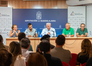 La Diputación de Guadalajara informa a los ganaderos de la Sierra Norte sobre sus líneas de ayuda ante los ataques de lobos