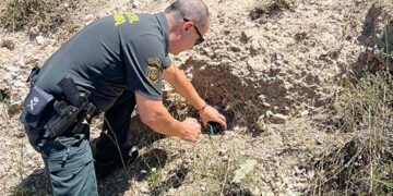 La Guardia Civil desactiva en Gajanejos una granada originaria de la Guerra Civil
