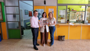 La Junta entrega el juego ‘Mujeres Científicas’ a 32 institutos de la provincia de Cuenca para fomentar las vocaciones científicas en igualdad