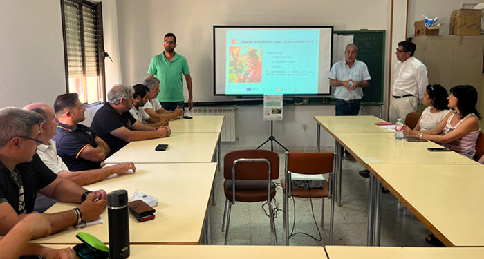 La Junta impulsa en Jadraque la capacitación digital de agricultores y ganaderos en zonas con desafíos demográficos