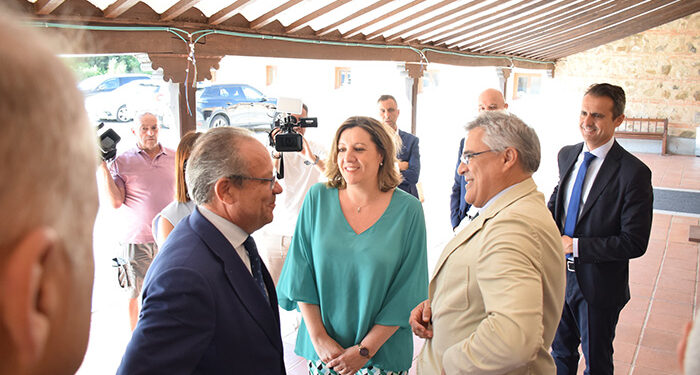 La Junta lanza una innovadora plataforma de inteligencia artificial para transformar la gestión hotelera de la región