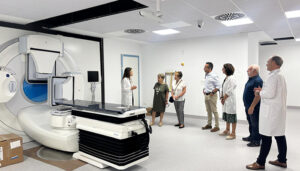 La autorización del Acelerador Lineal del Hospital Universitario de Cuenca se demorará al menos seis meses 2 La autorización del Acelerador Lineal del Hospital Universitario de Cuenca se demorará al menos seis meses