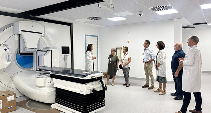 La autorización del Acelerador Lineal del Hospital Universitario de Cuenca se demorará al menos seis meses 1 La autorización del Acelerador Lineal del Hospital Universitario de Cuenca se demorará al menos seis meses