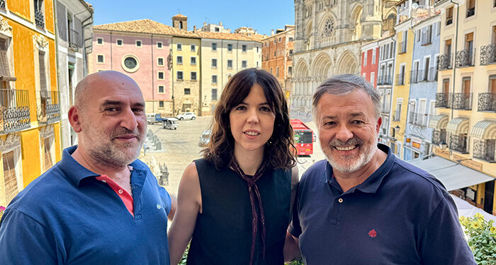 La ilustradora conquense Cristina Martínez Benita (EME Acuarelas) será la cartelista de la Feria y Fiestas de San Julián 2025