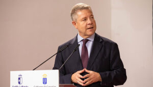 Page lamenta que se ponga en juego “el valor más sagrado de la izquierda, que es la igualdad” e invita a escuchar a Josep Borrell