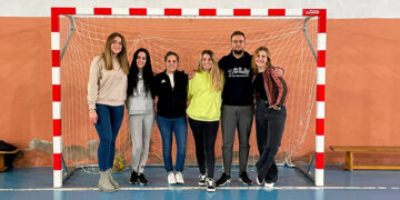 Un estudio de la UCLM determina que escolares que caminan más de 12000 pasos al día reducen su porcentaje de grasa corporal