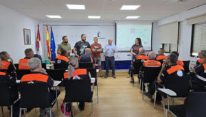 Un total de 21 integrantes de organismos intervinientes en emergencias se forman en reanimación cardiopulmonar y en el uso del desfibrilador automático 2 Un total de 21 integrantes de organismos intervinientes en emergencias se forman en reanimación cardiopulmonar y en el uso del desfibrilador automático