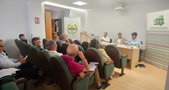 Veterinarios de las dos Castillas piden una homogenización en el funcionamiento del sistema nacional de identificación de los animales de compañía 1 Veterinarios de las dos Castillas piden una homogenización en el funcionamiento del sistema nacional de identificación de los animales de compañía