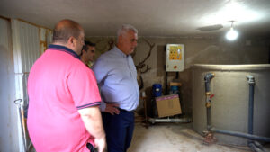 Visita deposito agua San Francisco y bombas instaladas