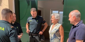 La subdelegada del Gobierno visita el cuartel de Beteta