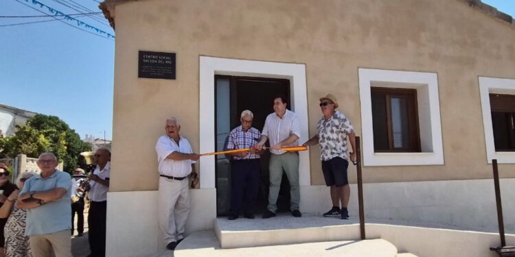 Saceda del Río inaugura nuevo Centro Social en el día de su Fiesta