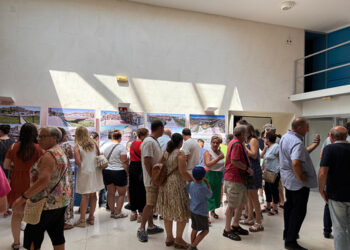 Almoguera estrena exposición y documental que reviven la riada de 1995 y llaman a la prevención