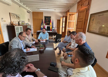 CEOE-Cepyme Cuenca y ACESANC analizan con el ayuntamiento de San Clemente el desarrollo empresarial del municipio