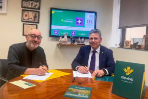 CULT 2025 07 30 CATEDRAL CUENCA FIRMA CONVENIO 1