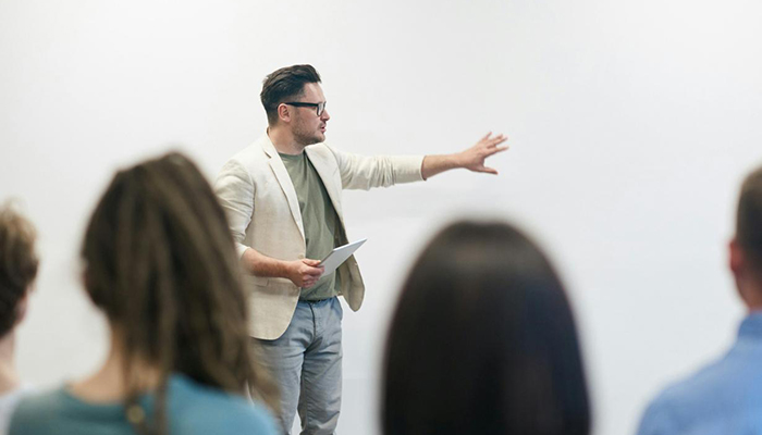 Castilla-La Mancha es la tercera comunidad autónoma del país que más plazas docentes ha cubierto de las oposiciones de Secundaria y FP Castilla-La Mancha es la tercera comunidad autónoma del país que más plazas docentes ha cubierto de las oposiciones de Secundaria y FP