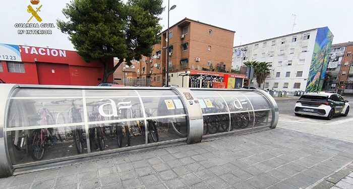 Detenido en Azuqueca de Henares un marroquí de 24 años por la sustracción de cuatro patinetes eléctricos 1 Detenido en Azuqueca de Henares un marroquí de 24 años por la sustracción de cuatro patinetes eléctricos