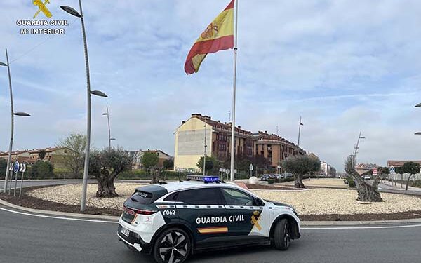 Detenidos “infraganti” cuando se disponían a cometer un robo en un bar de Alovera 1 Detenidos “infraganti” cuando se disponían a cometer un robo en un bar de la localidad de Alovera