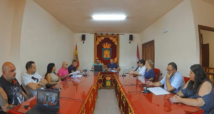 El Defensor del Pueblo reprende al alcalde de Pioz por su actitud opaca y su obstrucción del acceso a la información a los concejales del PP 1 El Defensor del Pueblo reprende al alcalde de Pioz por su actitud opaca y su obstrucción del acceso a la información a los concejales del PP