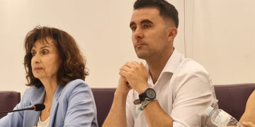 El PSOE reclama a Guarinos que adopte ya medidas para solucionar la problemática del taxi en Guadalajara, a la que no da respuesta