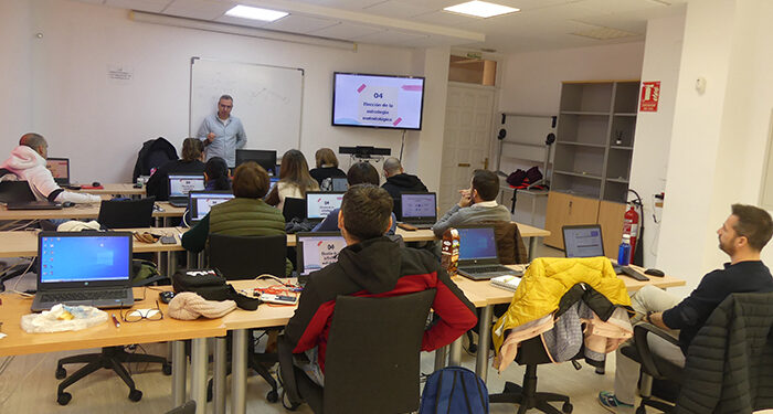 El vivero de AJE Cuenca acoge distintas acciones formativas para potenciar el emprendimiento