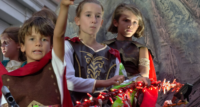 Galería de imágenes. Desfile de Carrozas San Julián 2025