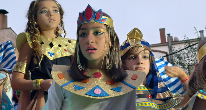 Galería de imágenes. Desfile de Carrozas San Julián 2025