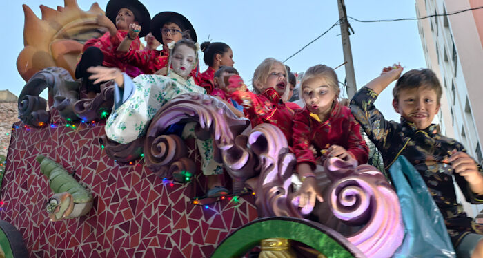 Galería de imágenes. Desfile de Carrozas San Julián 2025
