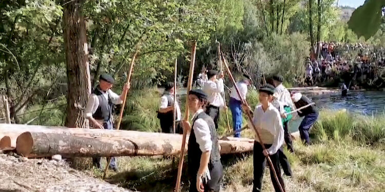 GOPR5716 DRON LA HOZ BETETA.00 02 11 23.Imagen fija028