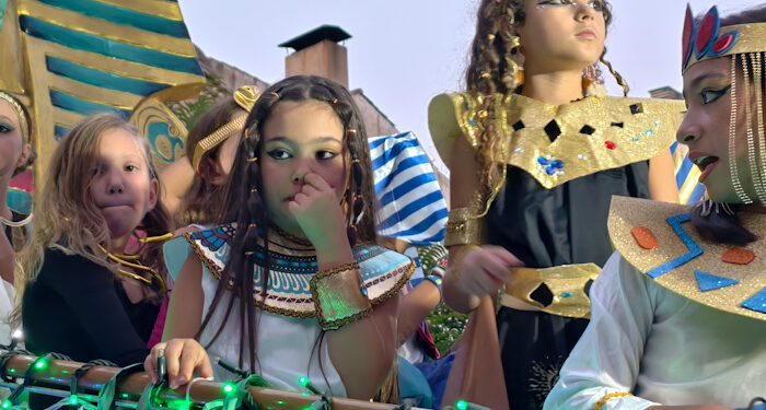 Galería de imágenes. Desfile de Carrozas San Julián 2025