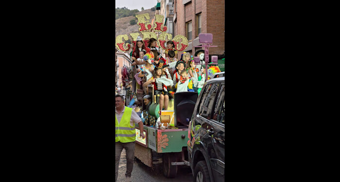 Galería de imágenes. Desfile de Carrozas San Julián 2025