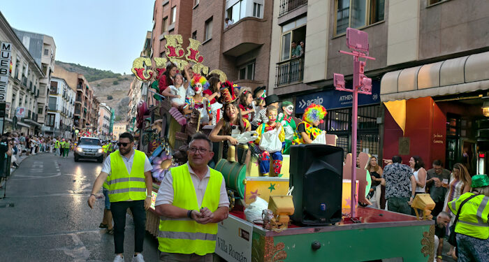 Galería de imágenes. Desfile de Carrozas San Julián 2025
