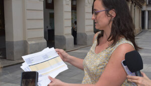 Gemma Mínguez exige una rectificación inmediata que reponga su buen nombre ante las "gravísimas insinuaciones de Santiago López”