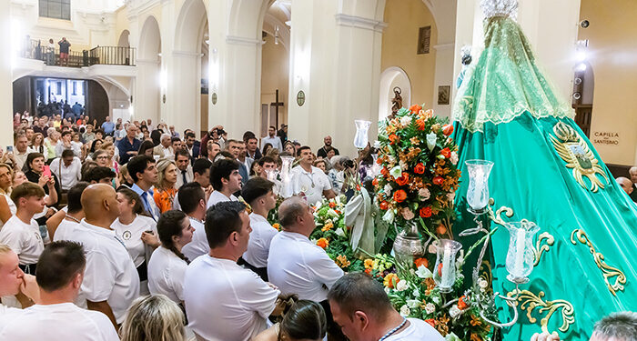 Guadalajara inicia los actos religiosos en honor a su patrona con el solemne traslado de la Virgen de la Antigua