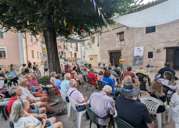 Huertapelayo acoge la presentación de Abarca, la edición número 7 de la revista de la Federación Alto Tajo