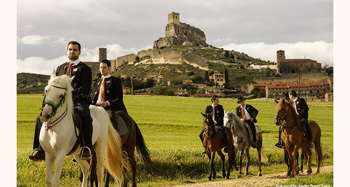 La Diputación de Guadalajara convoca un concurso de fotografía para el Calendario de Fiestas Tradicionales de 2026
