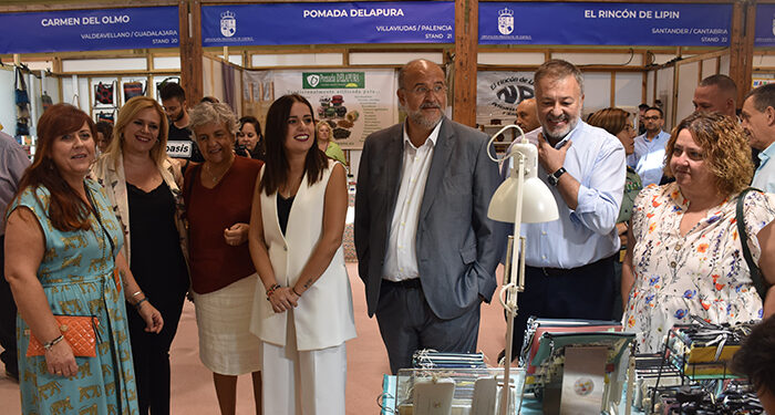 La Feria de Artesanía de la Diputación de Cuenca abre su XXXVIII edición con la novedad de talleres participativos para todos los públicos